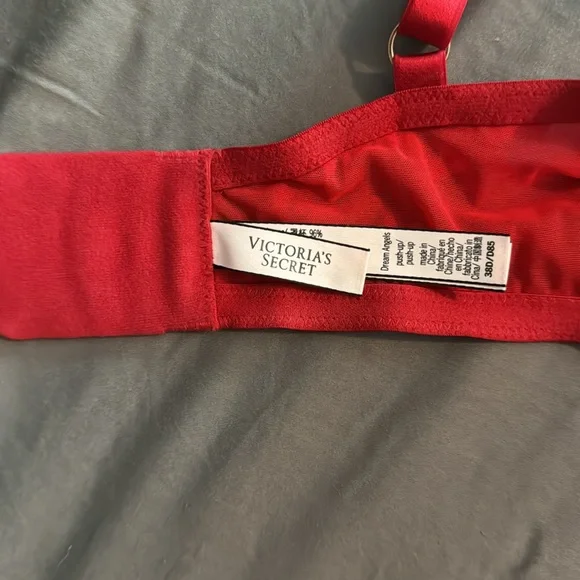 Victorias Secret Bra - Picture 4 of 6